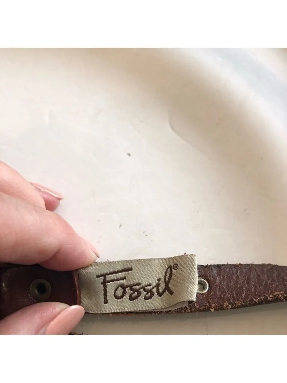 Fossil Size S vintage brown leather belt. Double strap ring closure studded